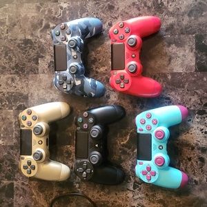 Ps4 wireless controllers & charging panel.  All Playstion brand. Various colors